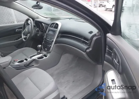 2015 Chevrolet Malibu Ls z USA, uszkodzony, nr VIN 1G11B5SL1FF222242